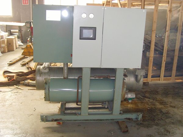 鼎城酒店中央空调不停机清洗方法介绍